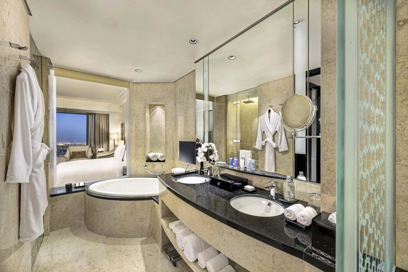 Conrad Dubai 5