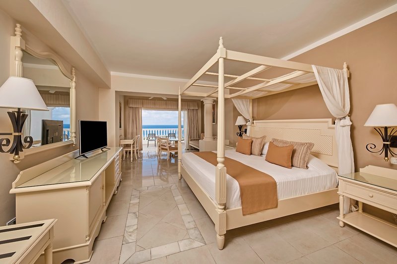 Bahia Principe Luxury Runaway Bay 3