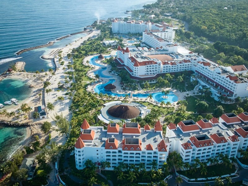 Bahia Principe Luxury Runaway Bay 7