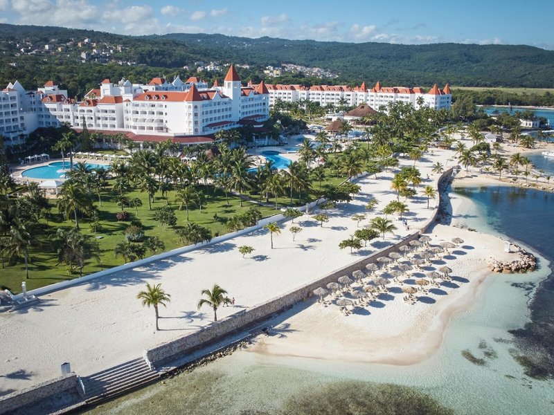 Bahia Principe Luxury Runaway Bay 10