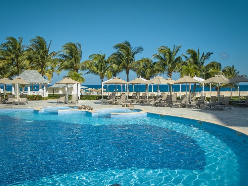 Bahia Principe Luxury Runaway Bay 11