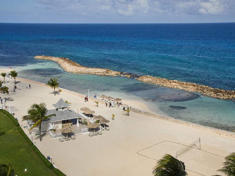 Bahia Principe Luxury Runaway Bay 20