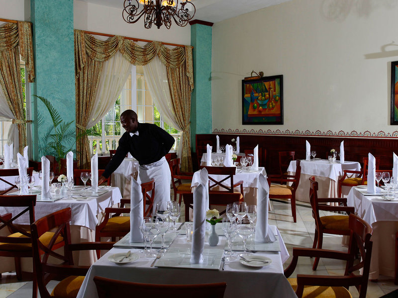 Bahia Principe Luxury Runaway Bay 28