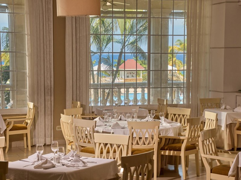 Bahia Principe Luxury Runaway Bay 29