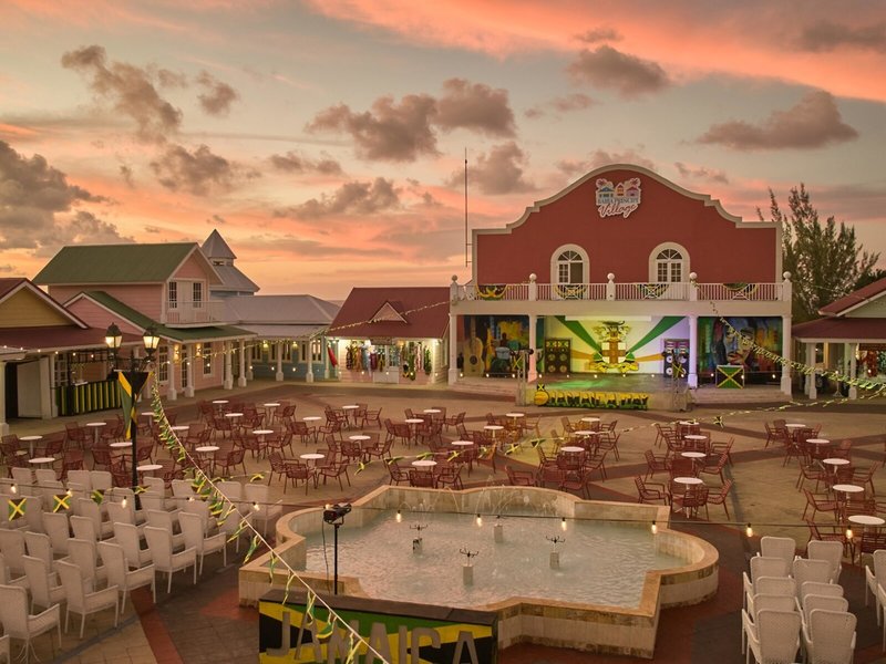 Bahia Principe Luxury Runaway Bay 40