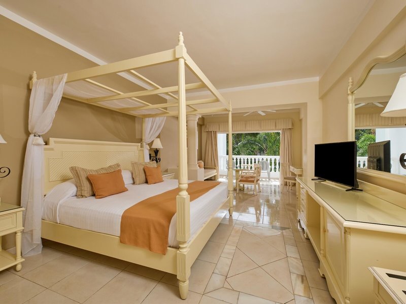 Bahia Principe Luxury Runaway Bay 45