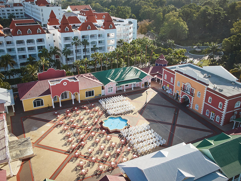 Bahia Principe Luxury Runaway Bay 8