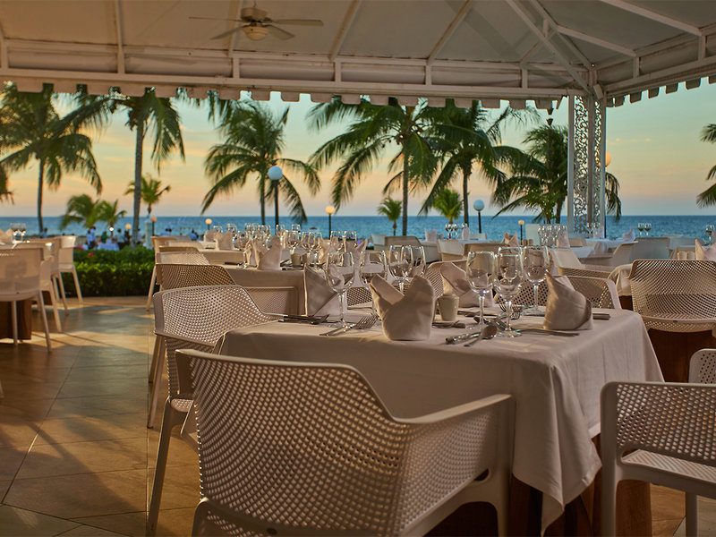 Bahia Principe Luxury Runaway Bay 10