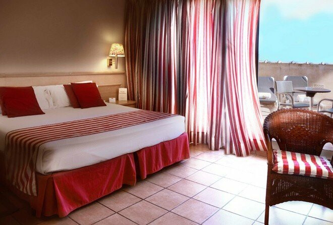 Luna Club Yoga & Spa Hotel 4