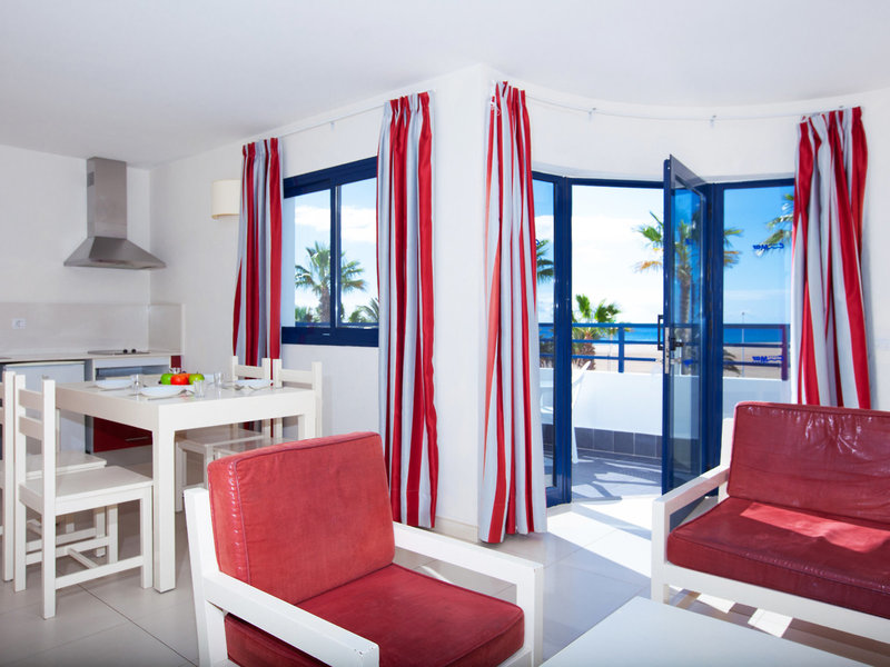Aparthotel Costa Mar 11