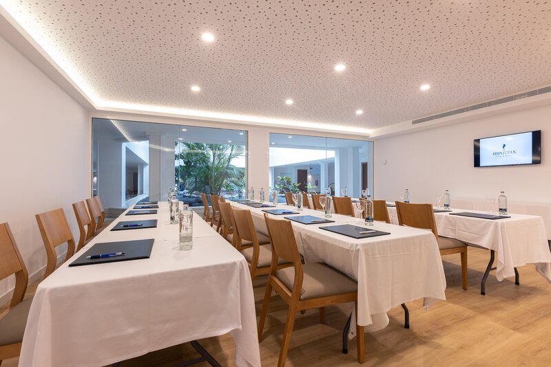 Hipotels La Geria 56