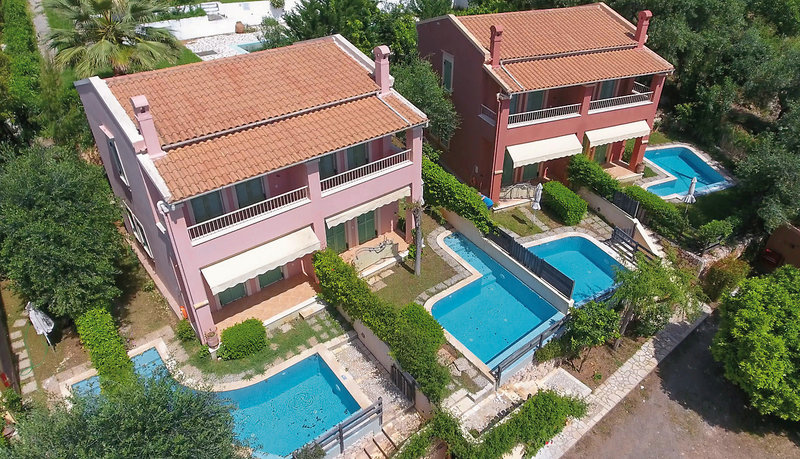 La Riviera Barbati 8