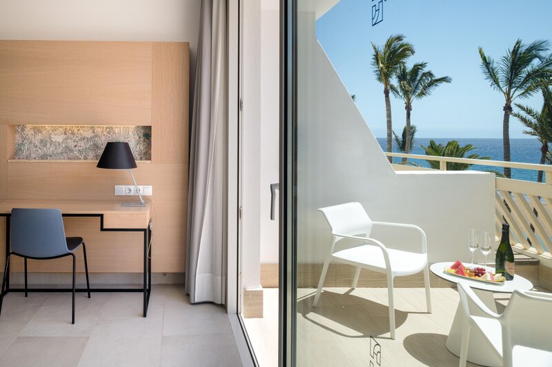 Suite Hotel Fariones Playa 67