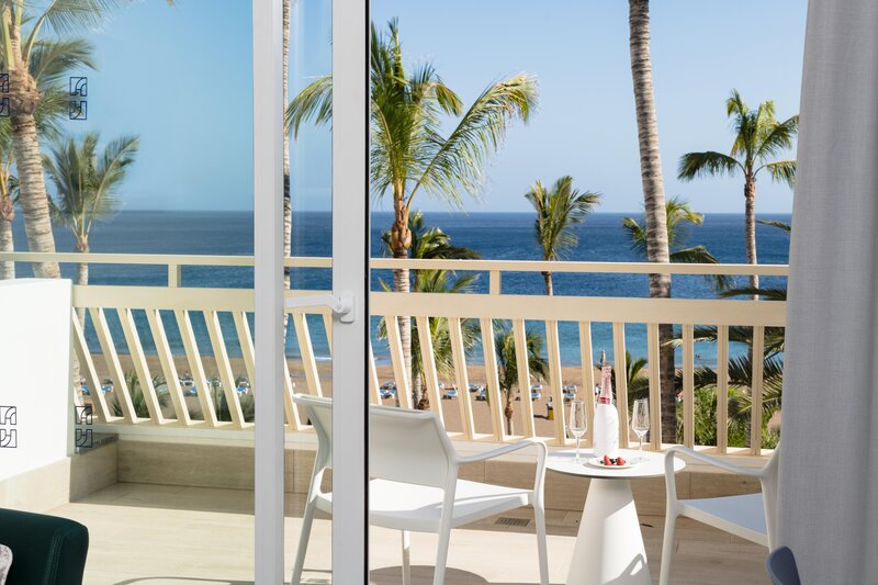 Suite Hotel Fariones Playa 77