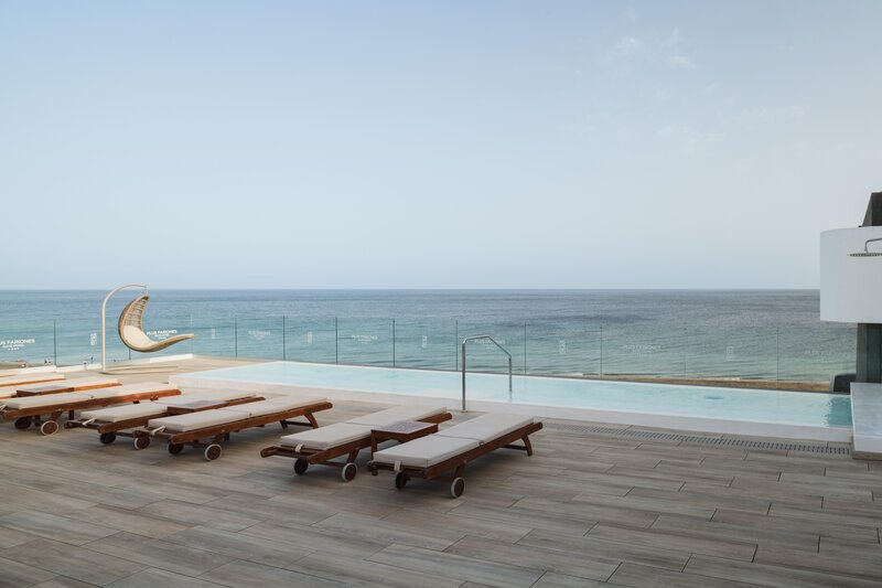 Suite Hotel Fariones Playa 101