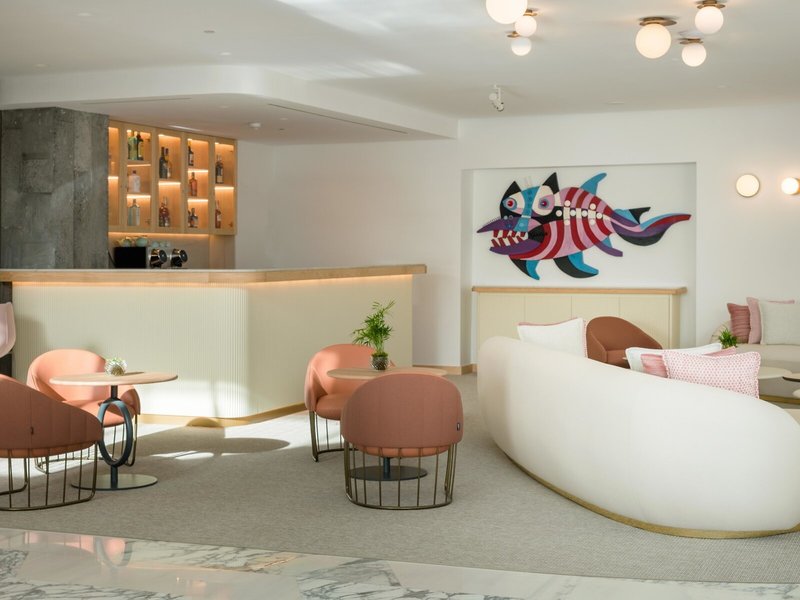 Plus Fariones Suite Hotel 8