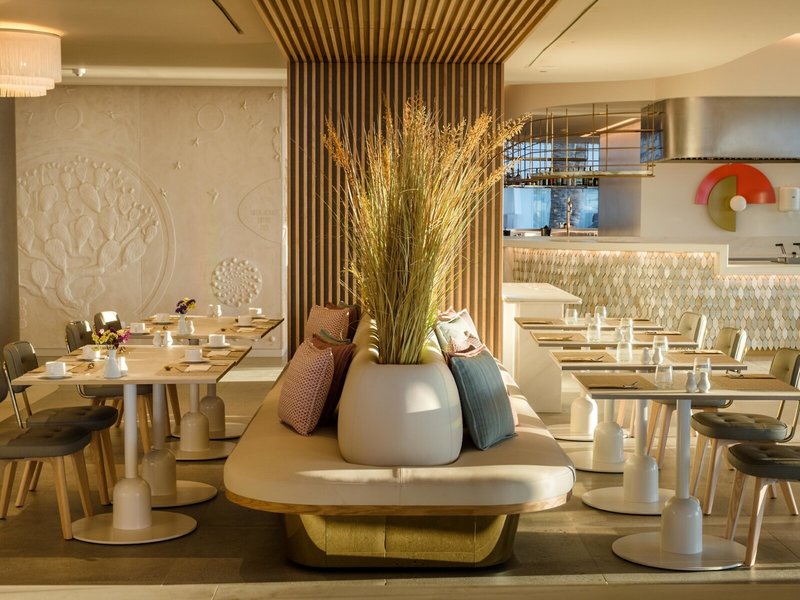 Plus Fariones Suite Hotel 16