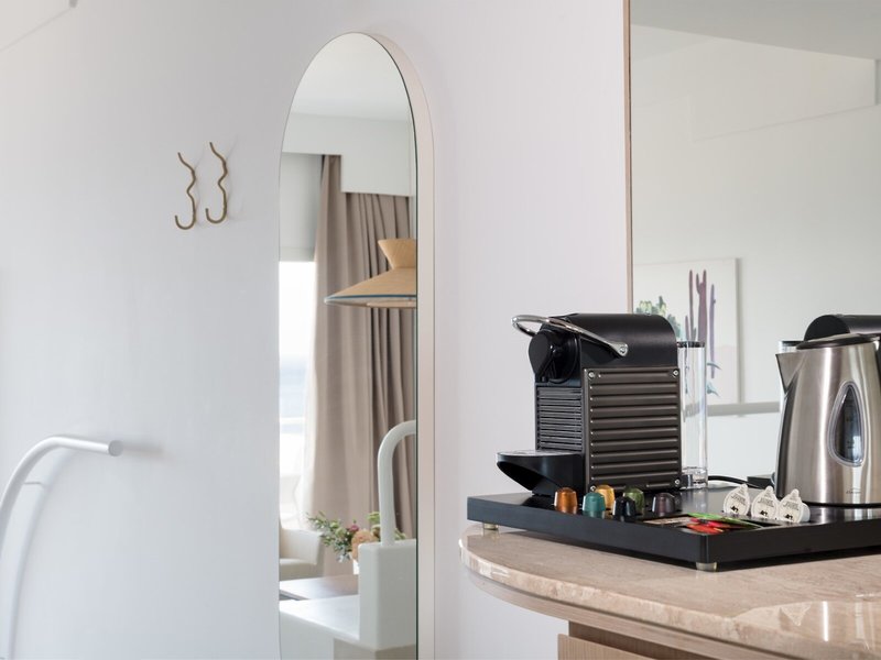 Plus Fariones Suite Hotel 30