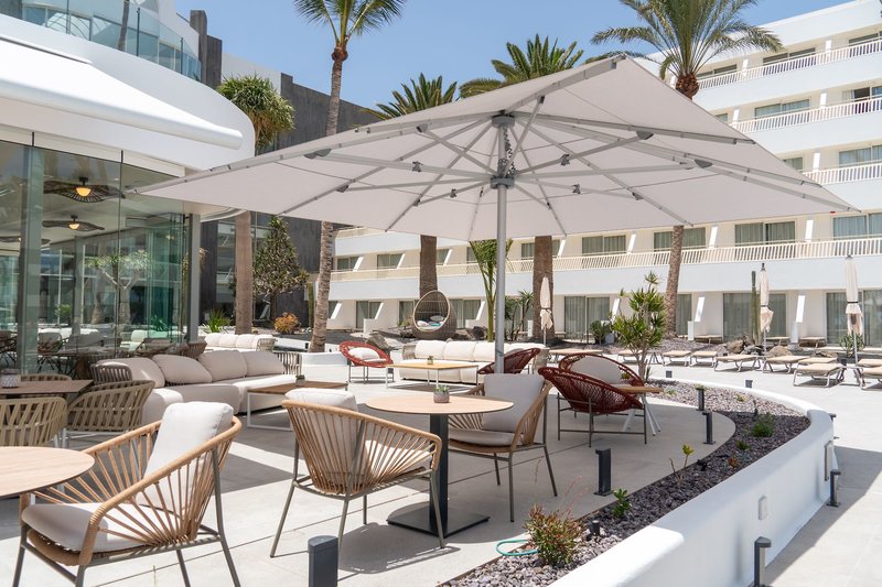Plus Fariones Suite Hotel 9