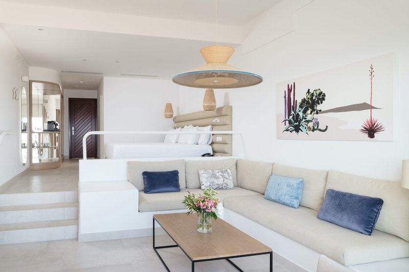 Plus Fariones Suite Hotel 31