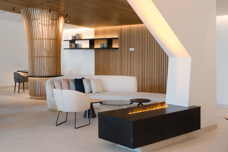 Plus Fariones Suite Hotel 37