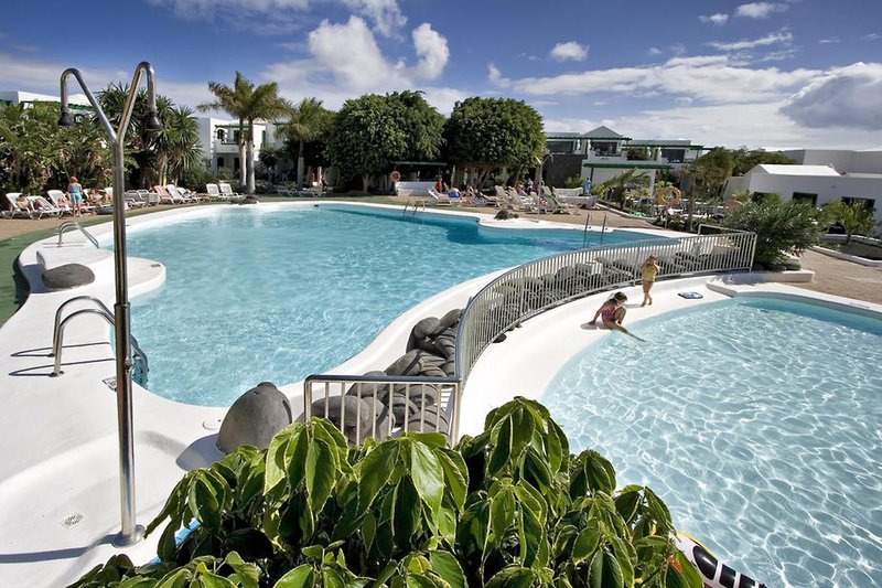 HG Lomo Blanco Apartments 1