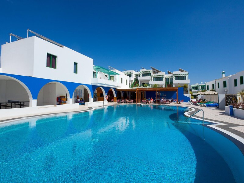 Aparthotel Blue Sea Los Fiscos 8 - Outdoor Pool