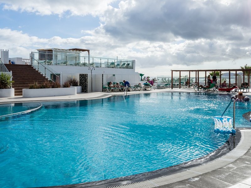 Aparthotel Blue Sea Los Fiscos 11 - Outdoor Pool