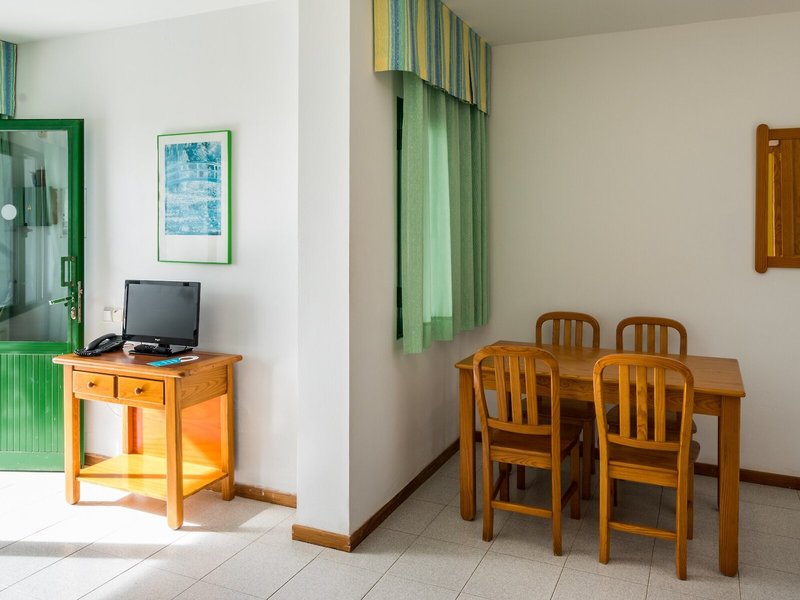 Aparthotel Blue Sea Los Fiscos 47 - Room Example