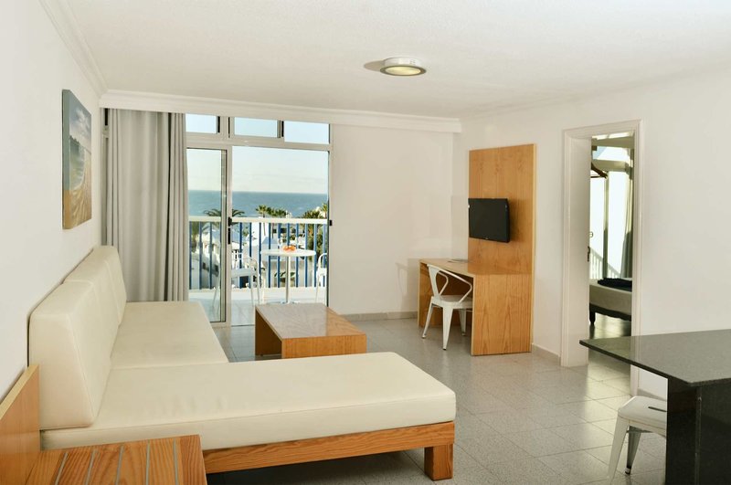 Ereza Apartamentos Los Hibiscos 10