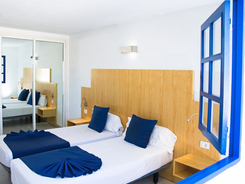 Ereza Apartamentos Los Hibiscos 32