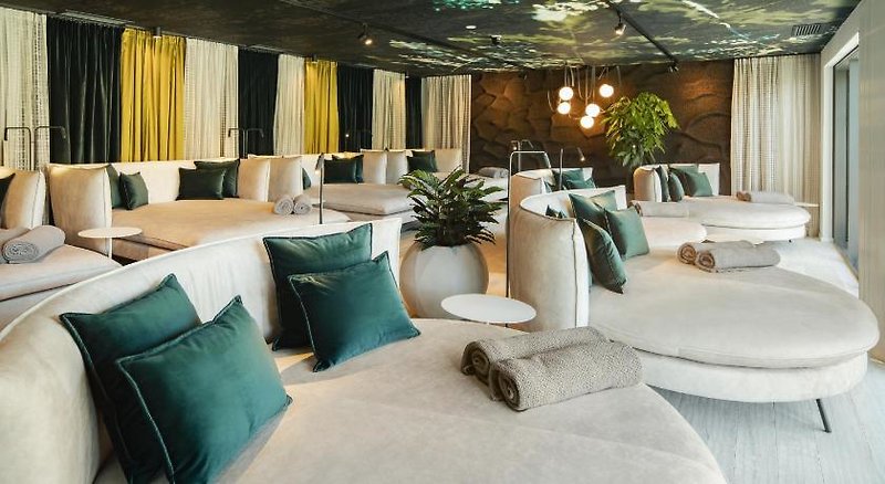 Wellness- und Vitalhotel Jagdhof 1