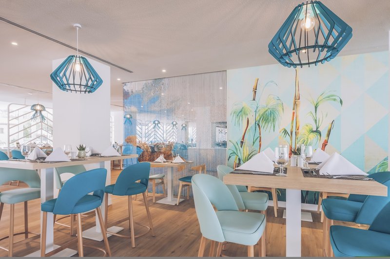 Iberostar Waves Alcudia Park 16