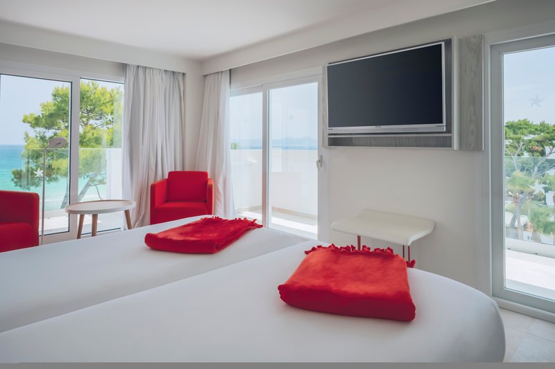 Iberostar Waves Alcudia Park 12