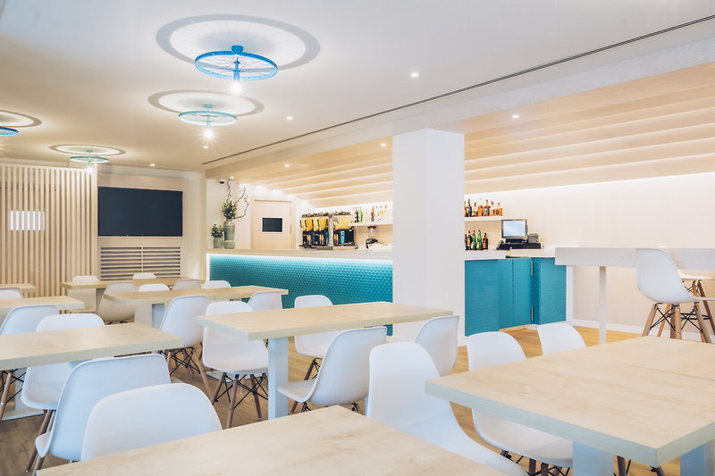 Iberostar Waves Alcudia Park 13