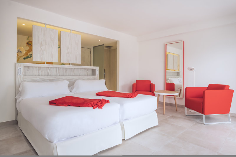 Iberostar Waves Alcudia Park 15