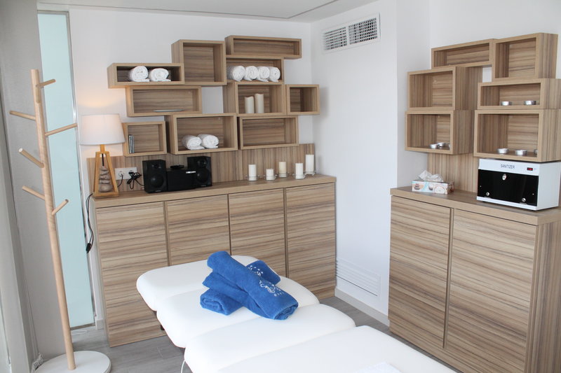 Bahia de Alcudia Hotel & Spa  32