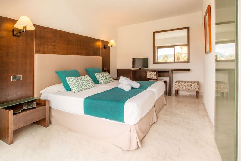 Bahia de Alcudia Hotel & Spa  9