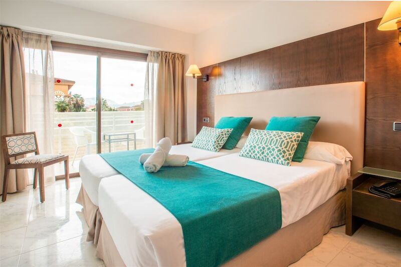 Bahia de Alcudia Hotel & Spa  10