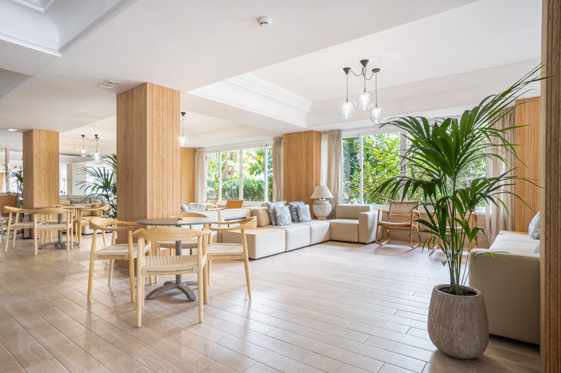 Bahia de Alcudia Hotel & Spa 9
