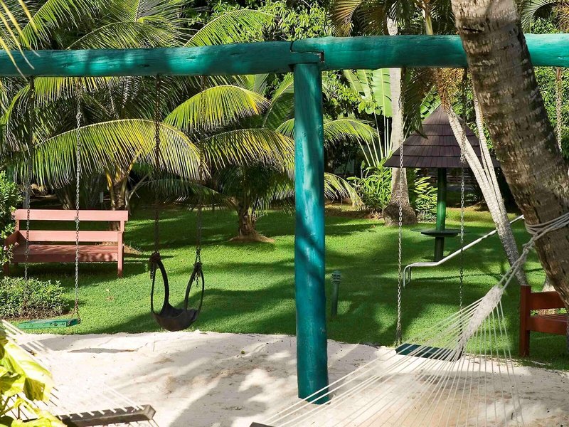 Mercure Nadi  2