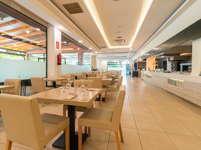 Ohtels Vil-la Romana 21