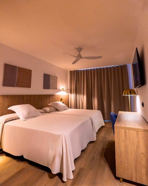 Ohtels Vil-la Romana 40