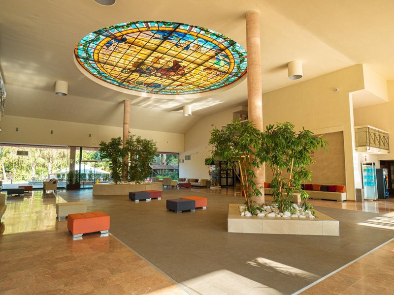 Ohtels Vil-la Romana 12