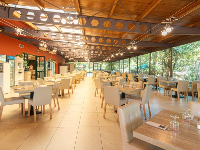 Ohtels Vil-la Romana 20