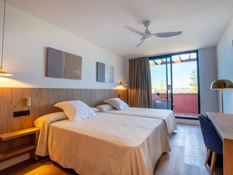 Ohtels Vil-la Romana 39