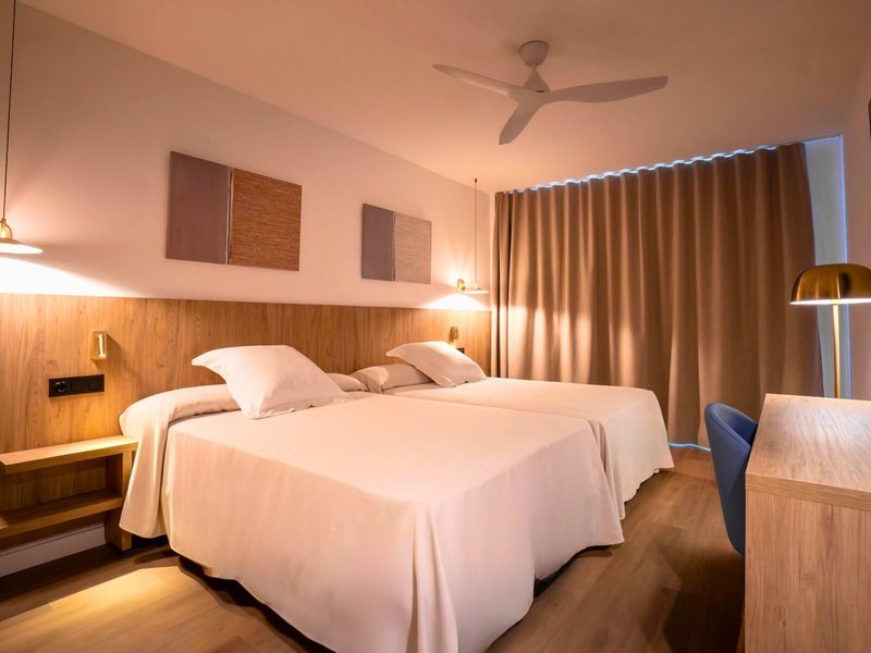 Ohtels Vil-la Romana 42