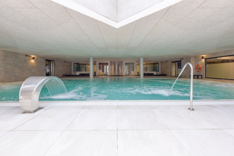 Ohtels Vila Romana 22