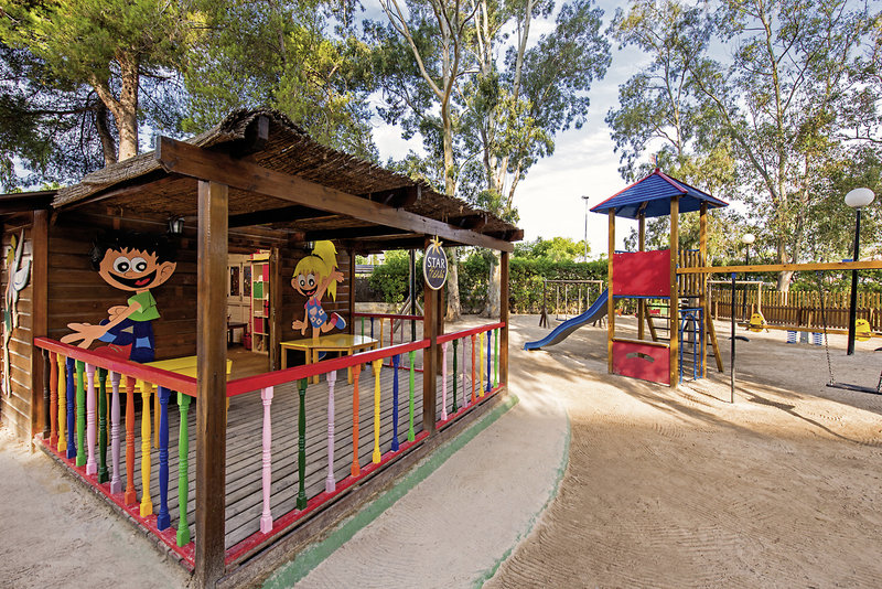 Iberostar Waves Ciudad Blanca 18