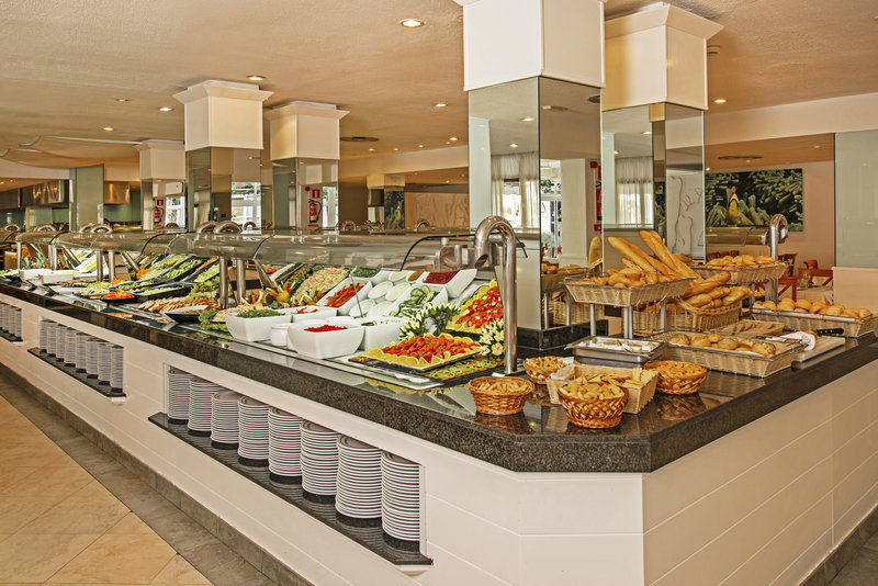 Iberostar Waves Ciudad Blanca 16